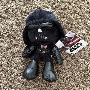 NWT Star Wars Darth Vader Plush